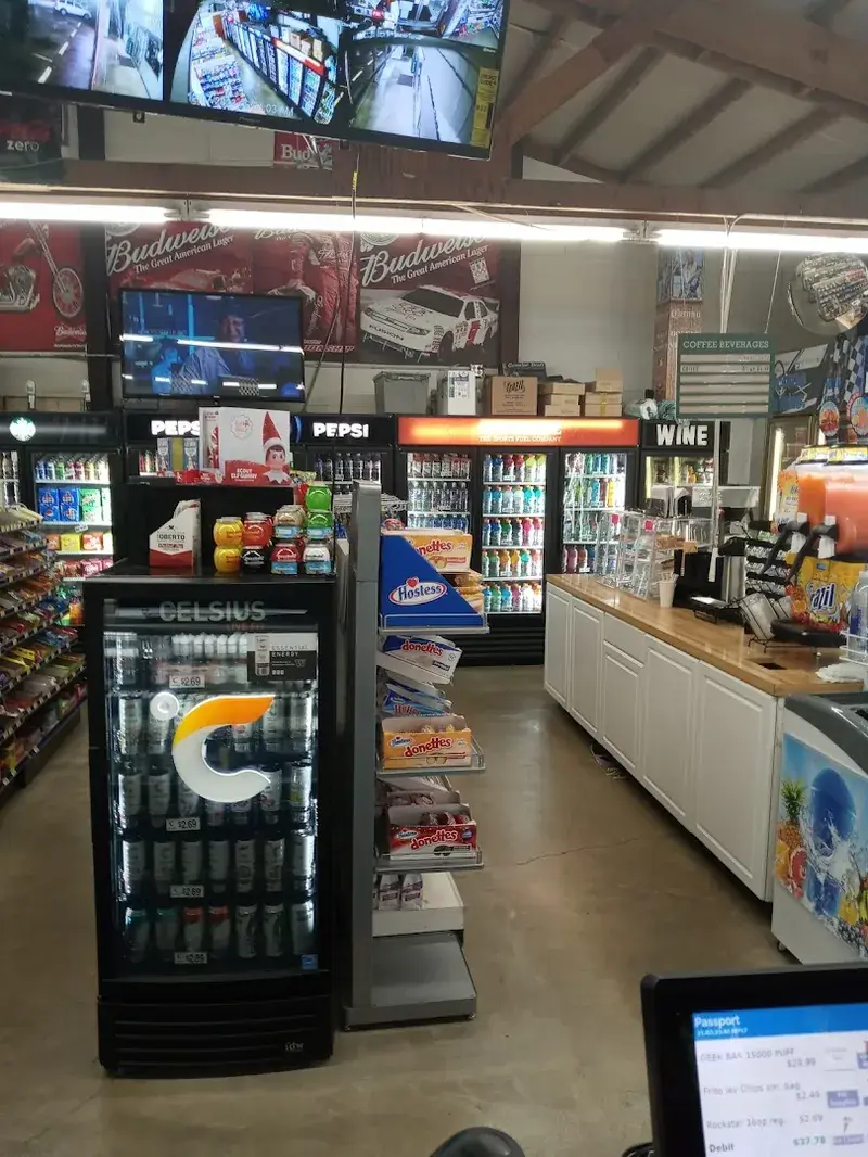 Speedway Grocery in Rochester, Washington