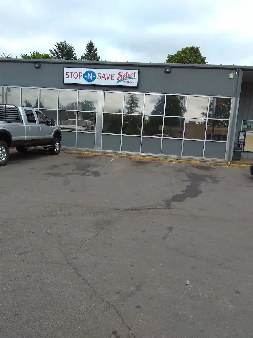 Stop-N-Save #11 - Grocery store in Scio, OR