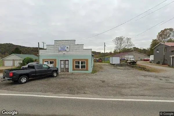 Country Roads Discount Store in Middlebourne, West Virginia - street view