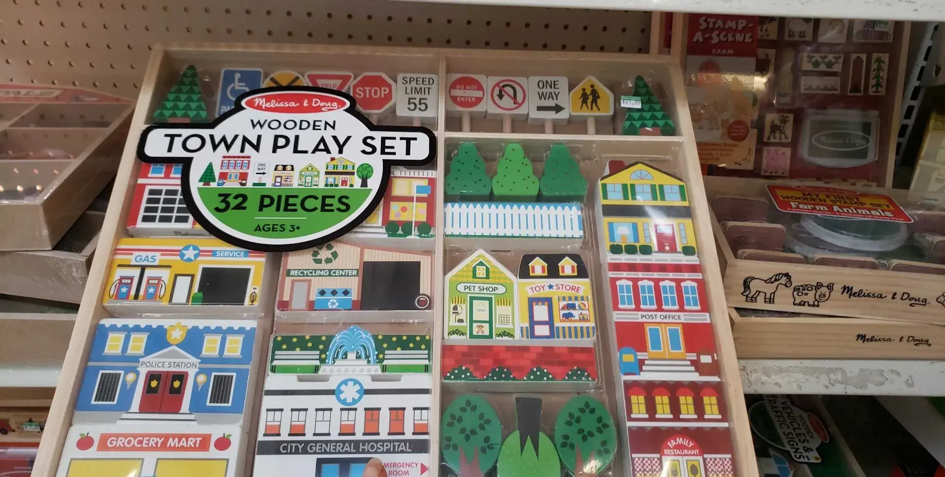 Summit Country Market - Grocery store in Meyersdale, Pennsylvania