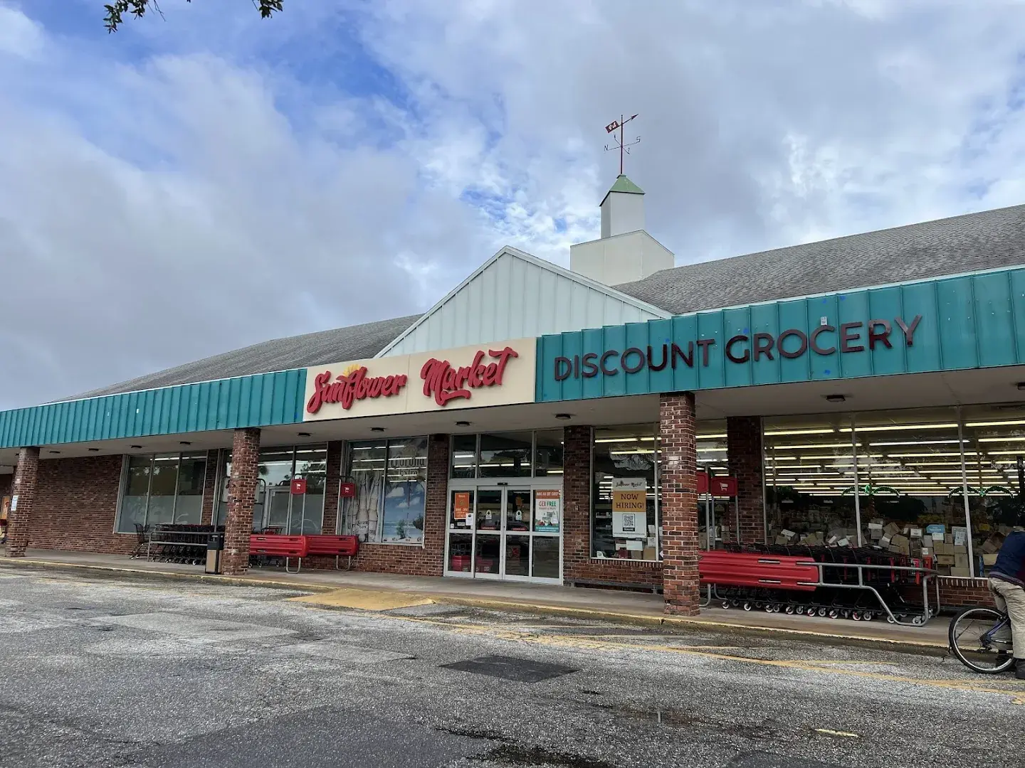 Sunflower Discount Grocery Liquidation Outlet - Discount supermarket in Sarasota, Florida