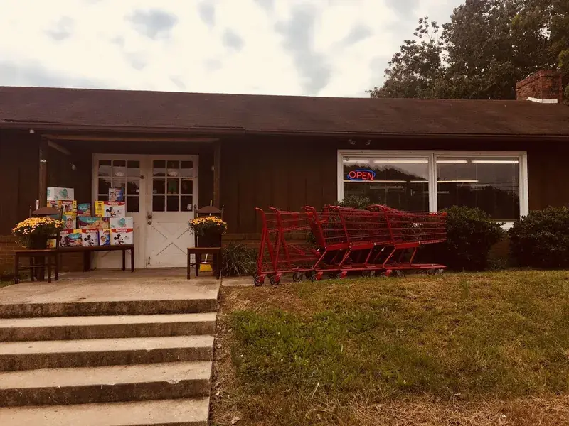 Super Deals Discount Store in Asheboro, North Carolina