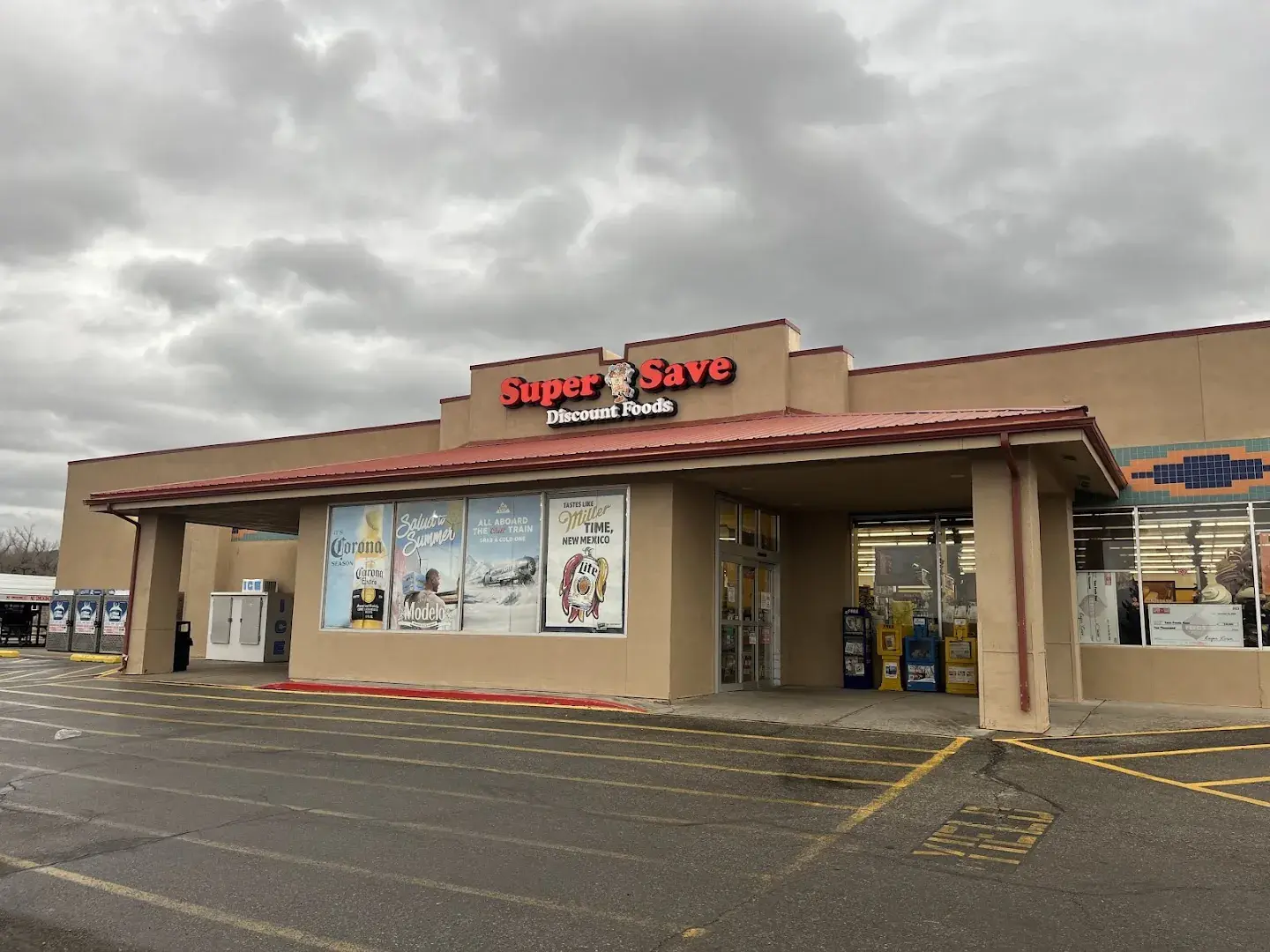 Super Save Discount Food Store - Grocery store in Taos, New Mexico