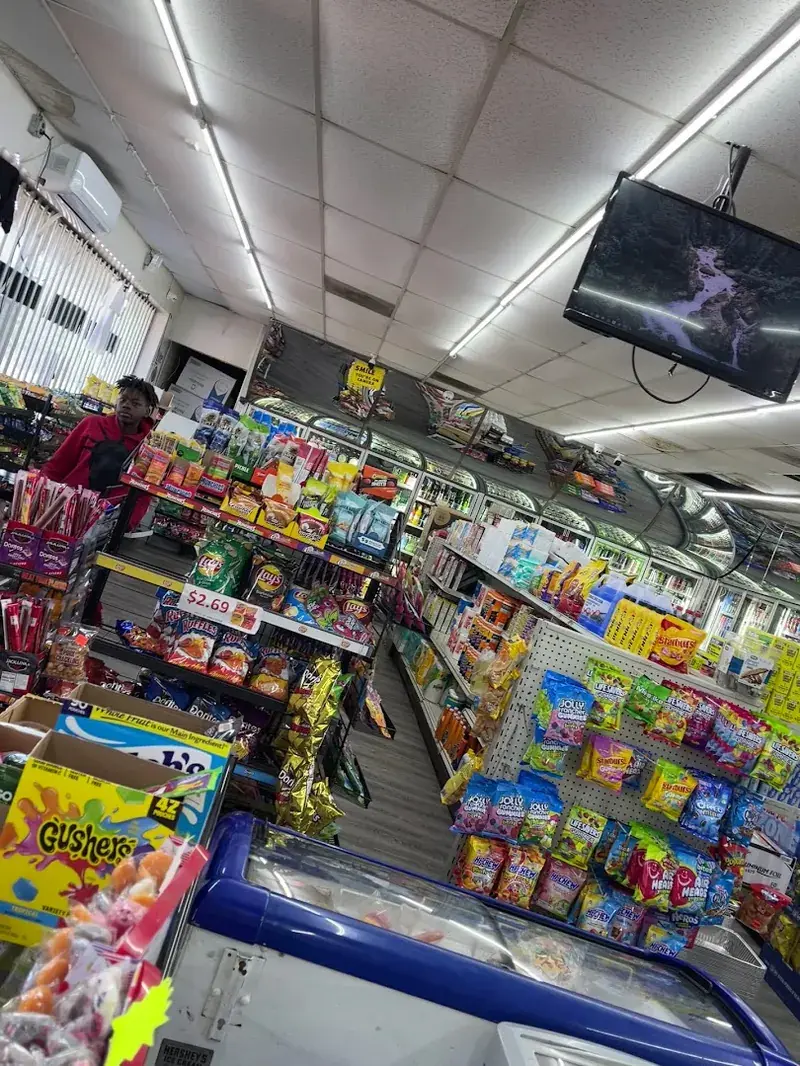 Superior Food Market in Cleveland, Ohio