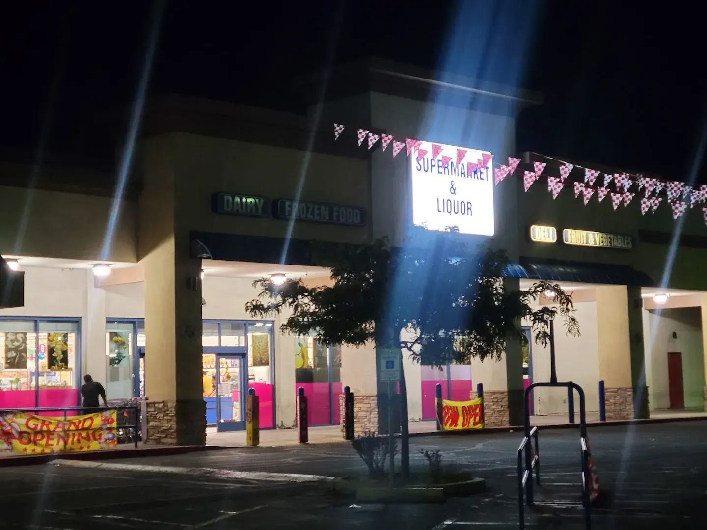 Supermarket & Liquor - Supermarket in Sparks, Nevada