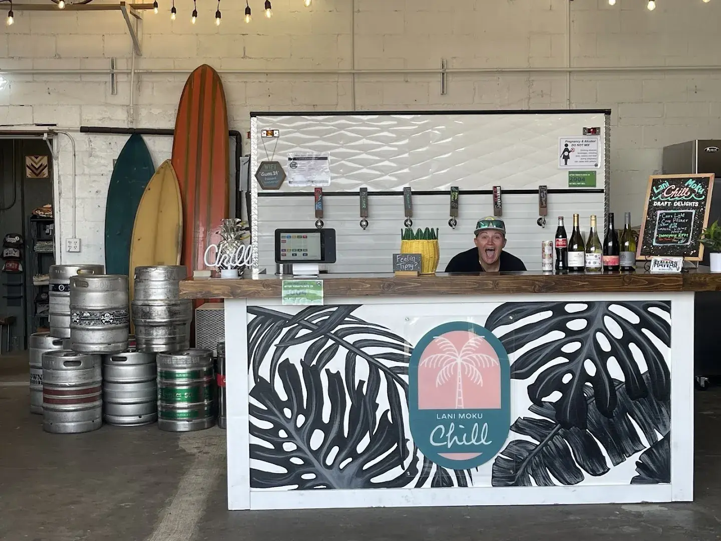 Sweet Salvage/ The Sweet Market & Food truck Pavilion - Home goods store in Springfield, Oregon