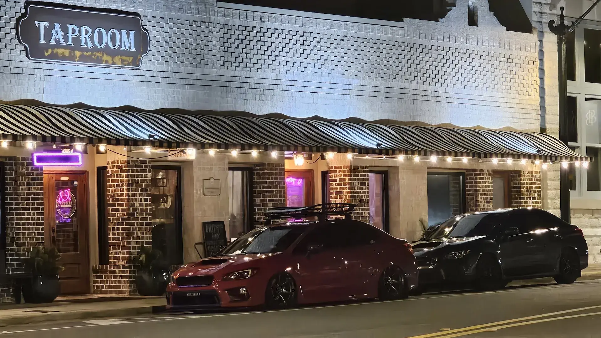 The Grocery Kitchen and Taproom - Bar & grill in Panama City, Florida