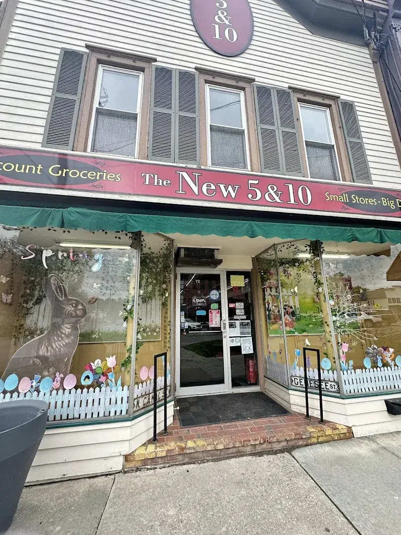 The New 5&10 Variety Store(Discount Groceries) - Grocery store in Greene, NY