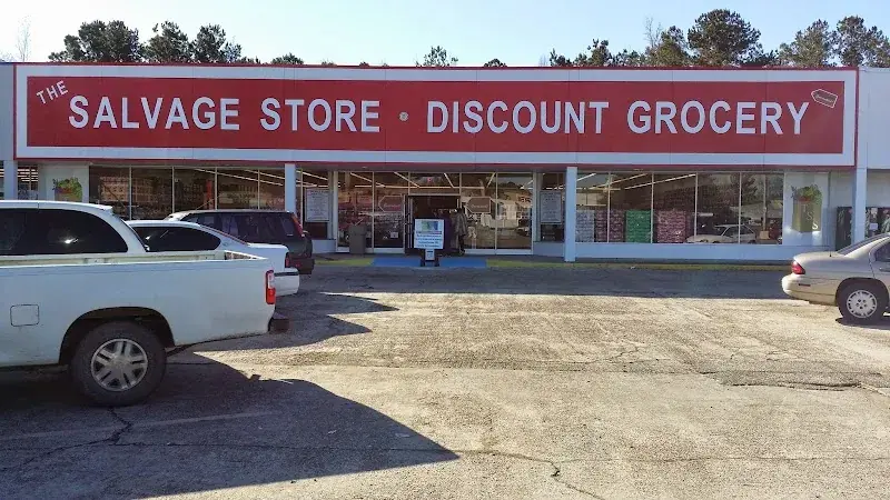 The Salvage Store Discount Grocery in Amite City, LA