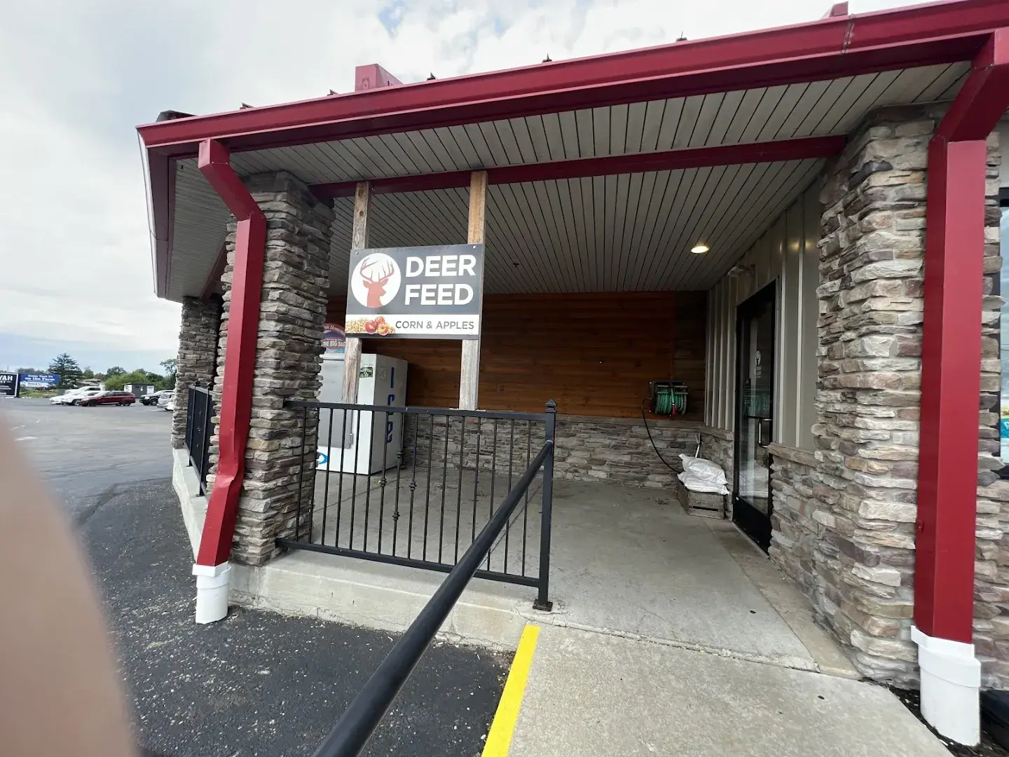Troyer Market - Grocery store in Millersburg, Ohio