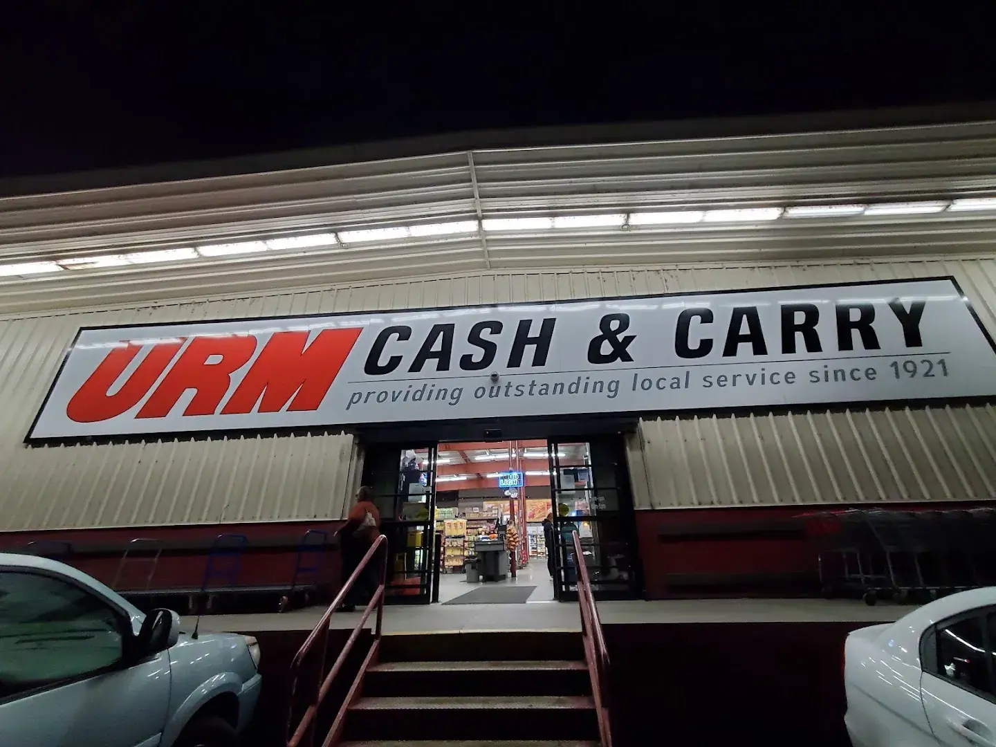URM Cash & Carry #1 - Grocery store in Spokane, Washington