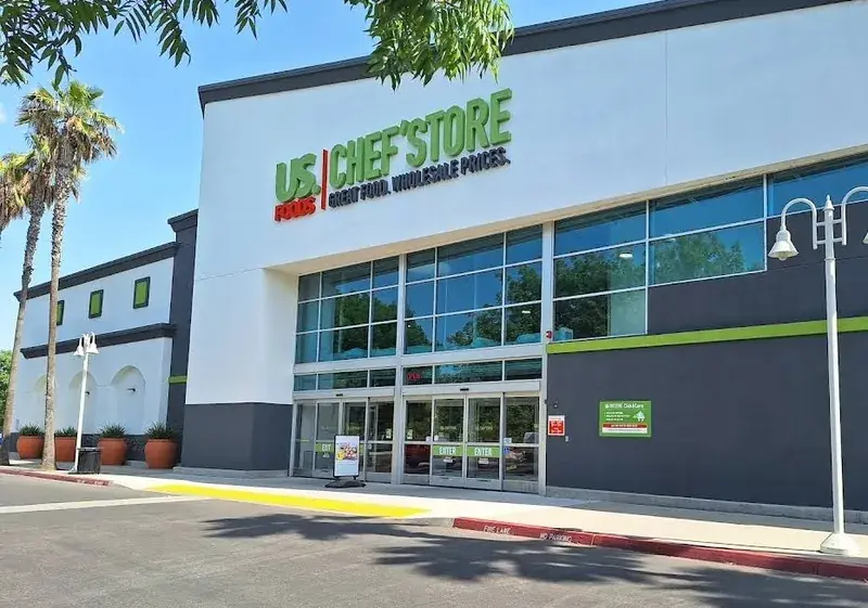 US Foods CHEF'STORE in Visalia, California