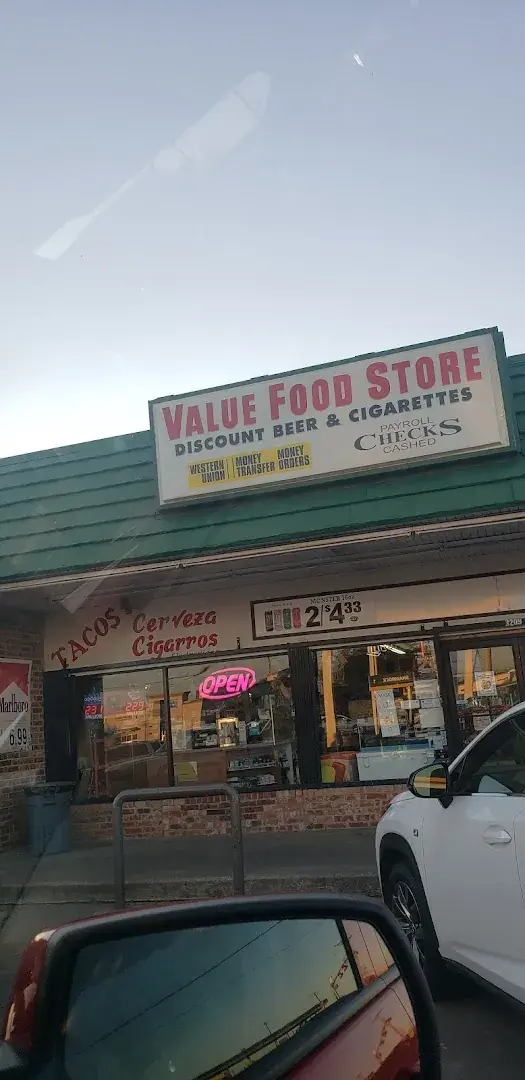 Value Food Store in Plano, Texas
