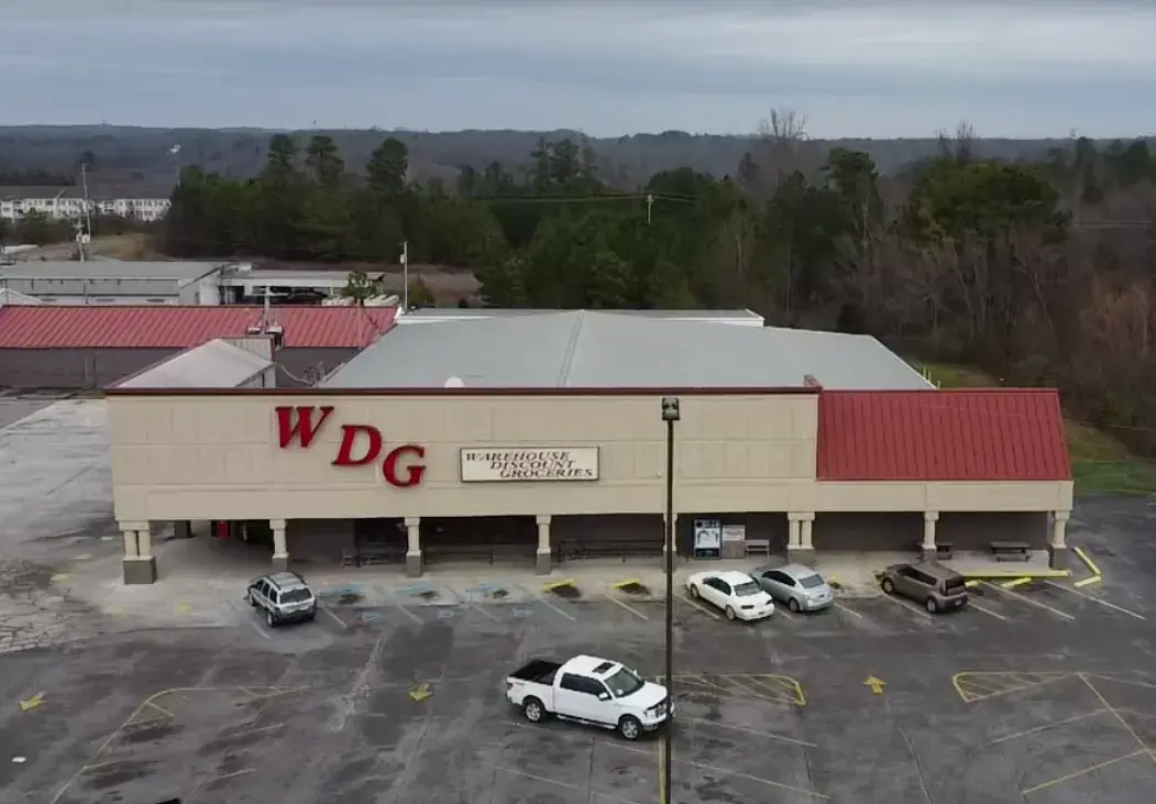 Warehouse Discount Groceries of Cullman 817 - Grocery store in Cullman, Alabama