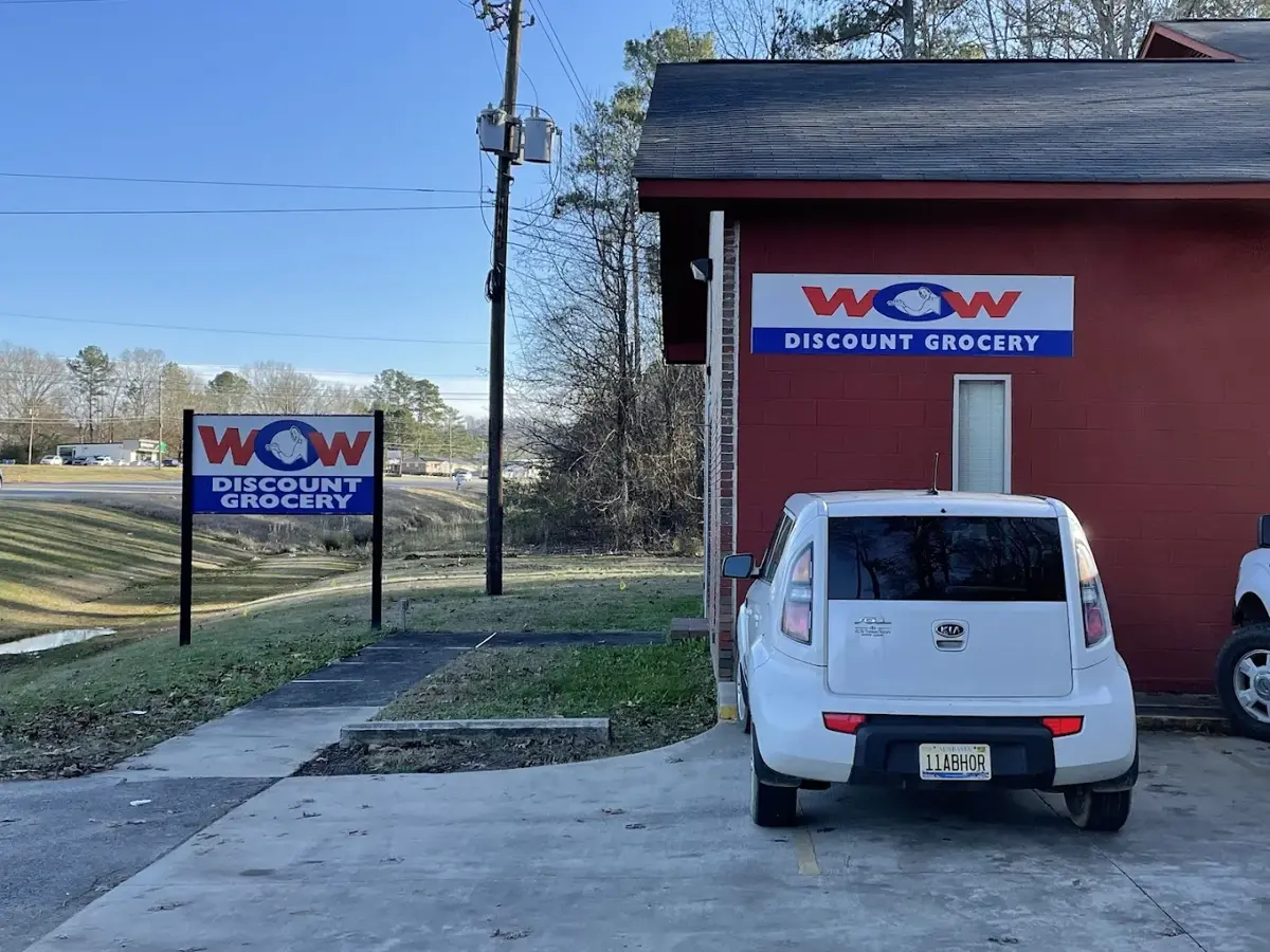 Wow Discount Store - Grocery store in Rainbow City, AL
