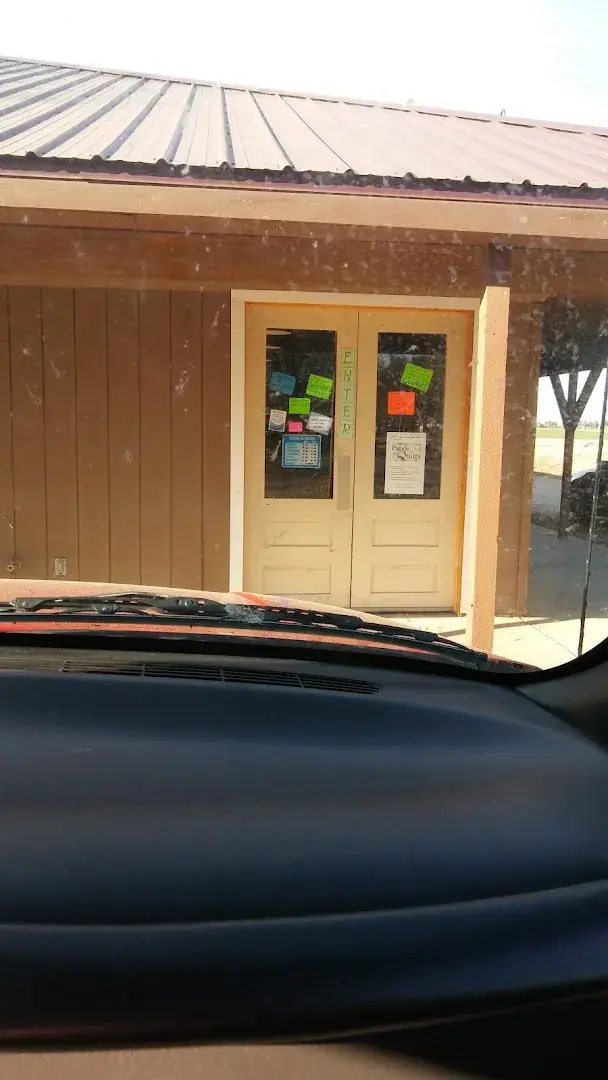 Yoder Discount Grocery in Yoder, KS